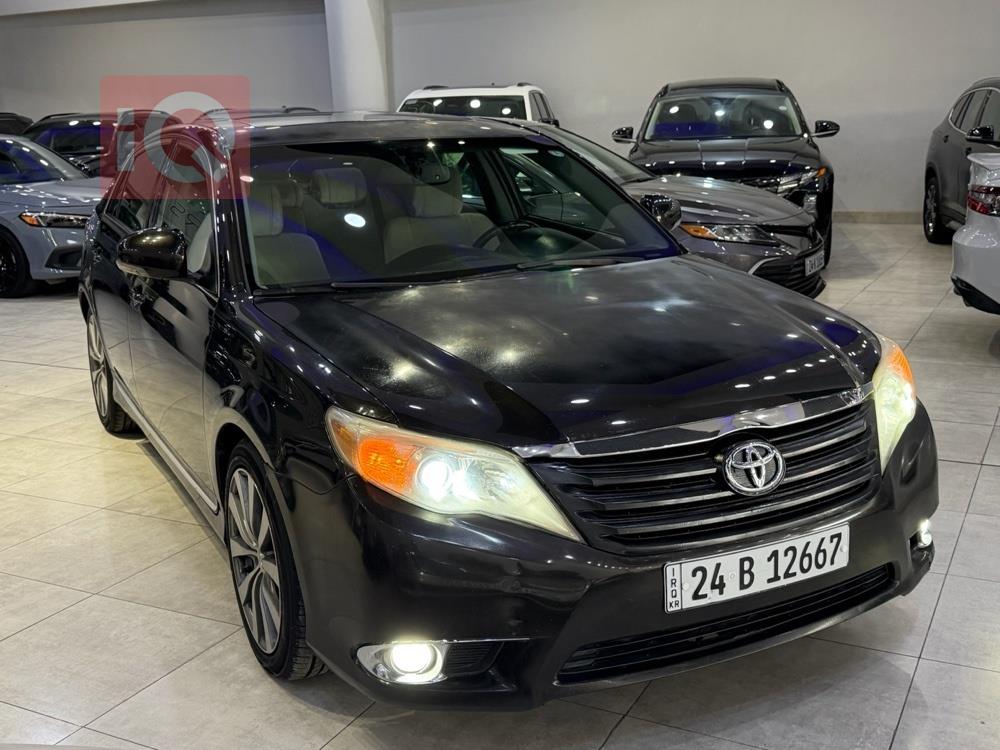 تويوتا أفالون